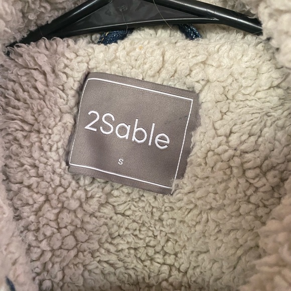 Jean jacket with wool lining. 2Sable brand. XS. Cute and warm! - Picture 3 of 3